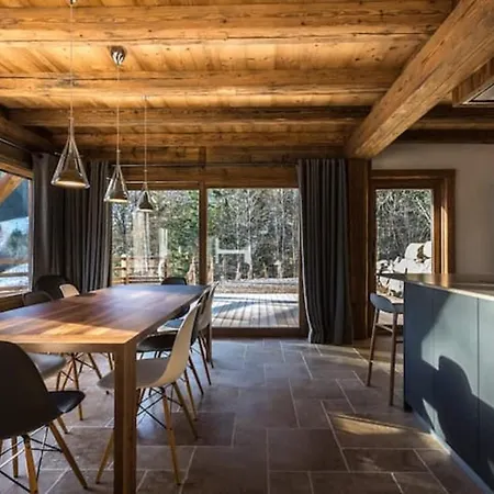 Chalet 10 People 150 M